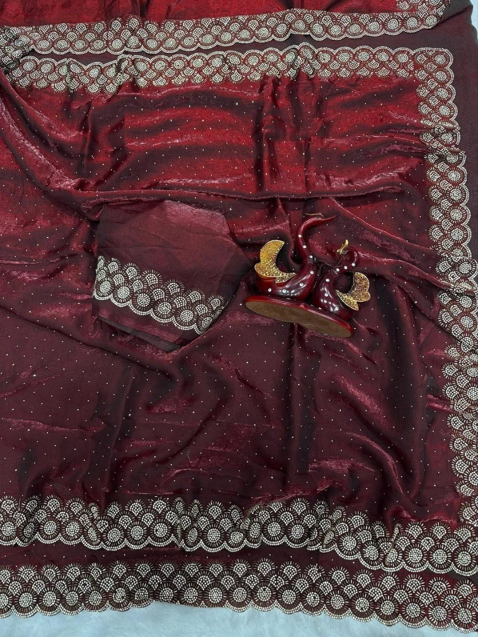Uhagini Fancy Chiffon Diamond Work Saree