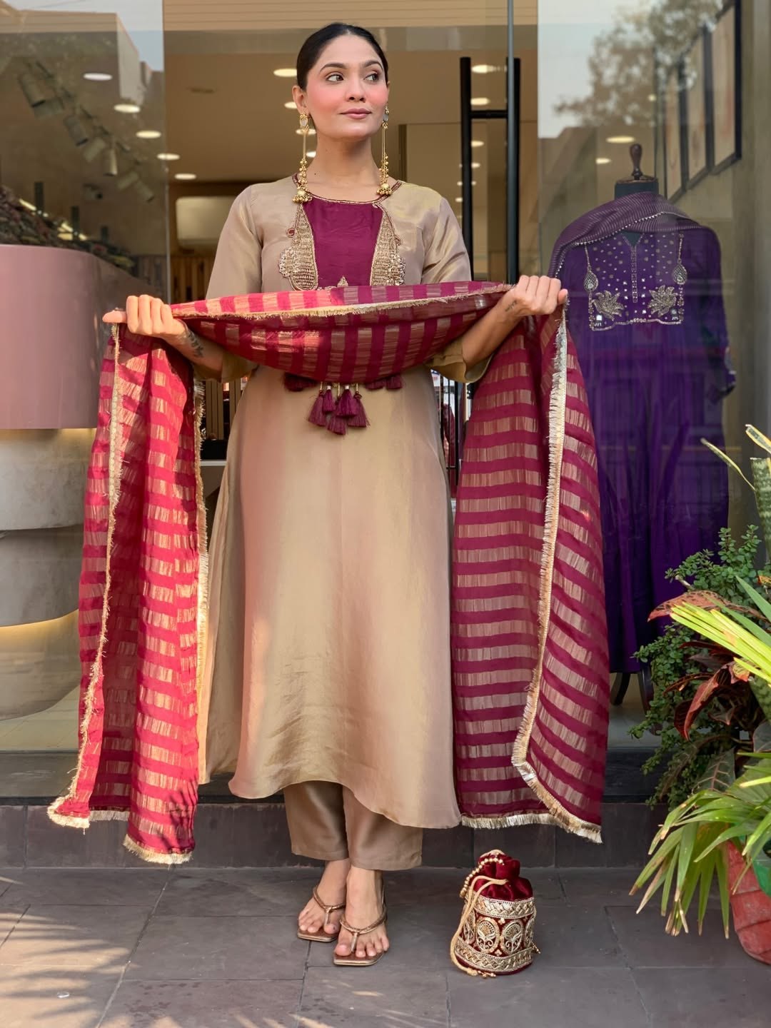 Premium Glass Malai Kurti & Pant Set with Kanjivaram Dupatta